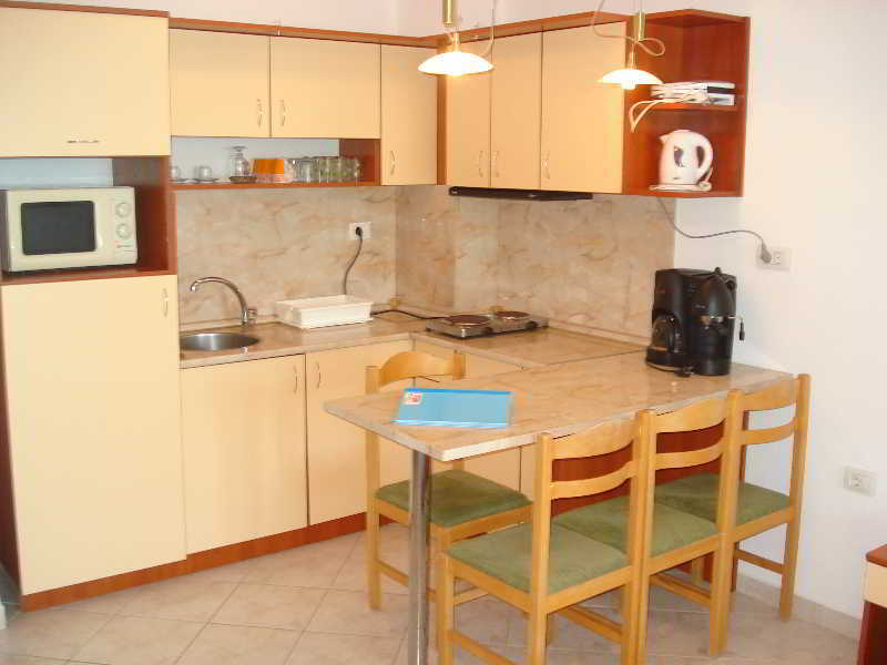 Tsb Sun Coast Apartments Sveti Vlas Ngoại thất bức ảnh