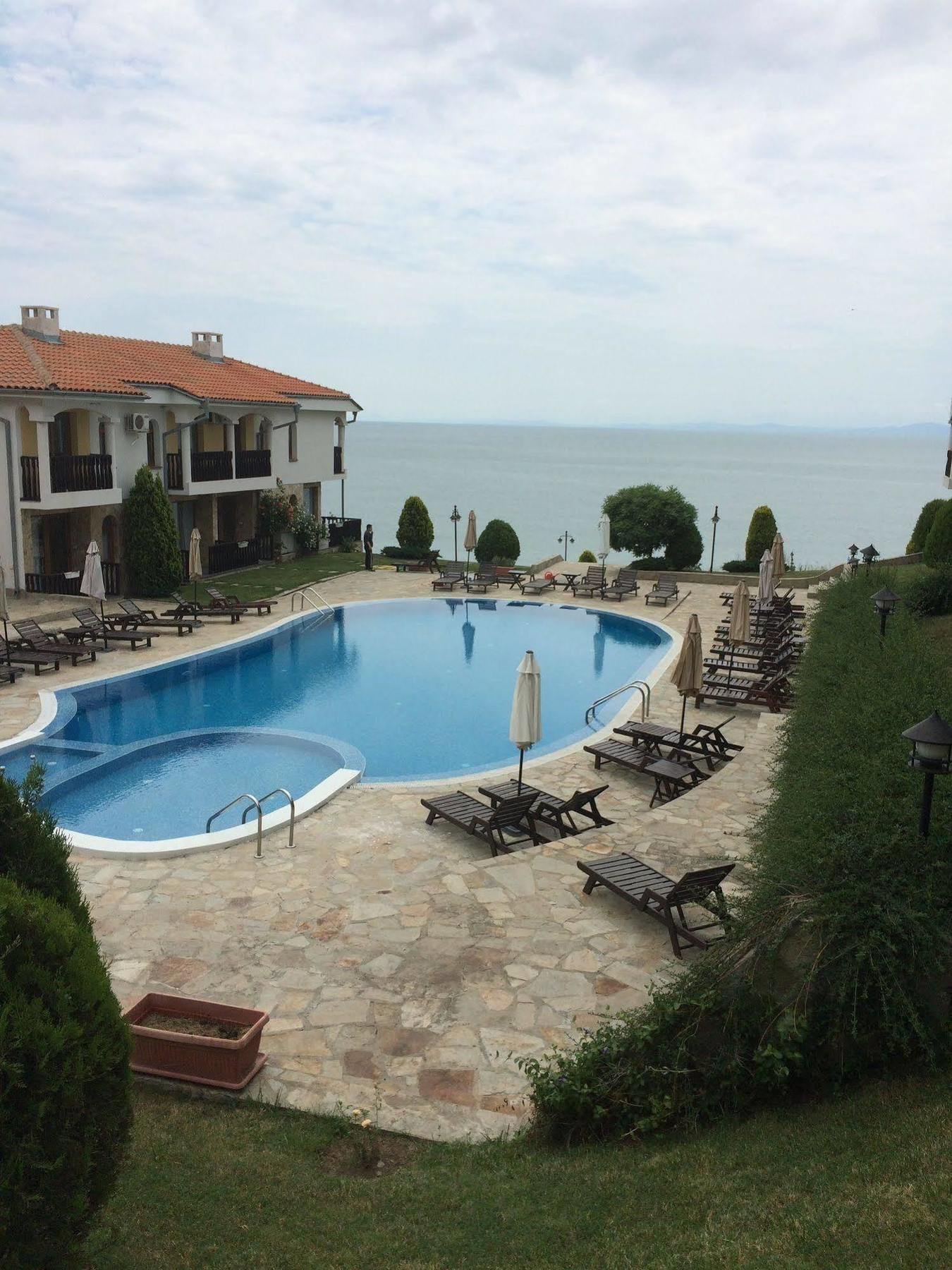 Tsb Sun Coast Apartments Sveti Vlas Ngoại thất bức ảnh