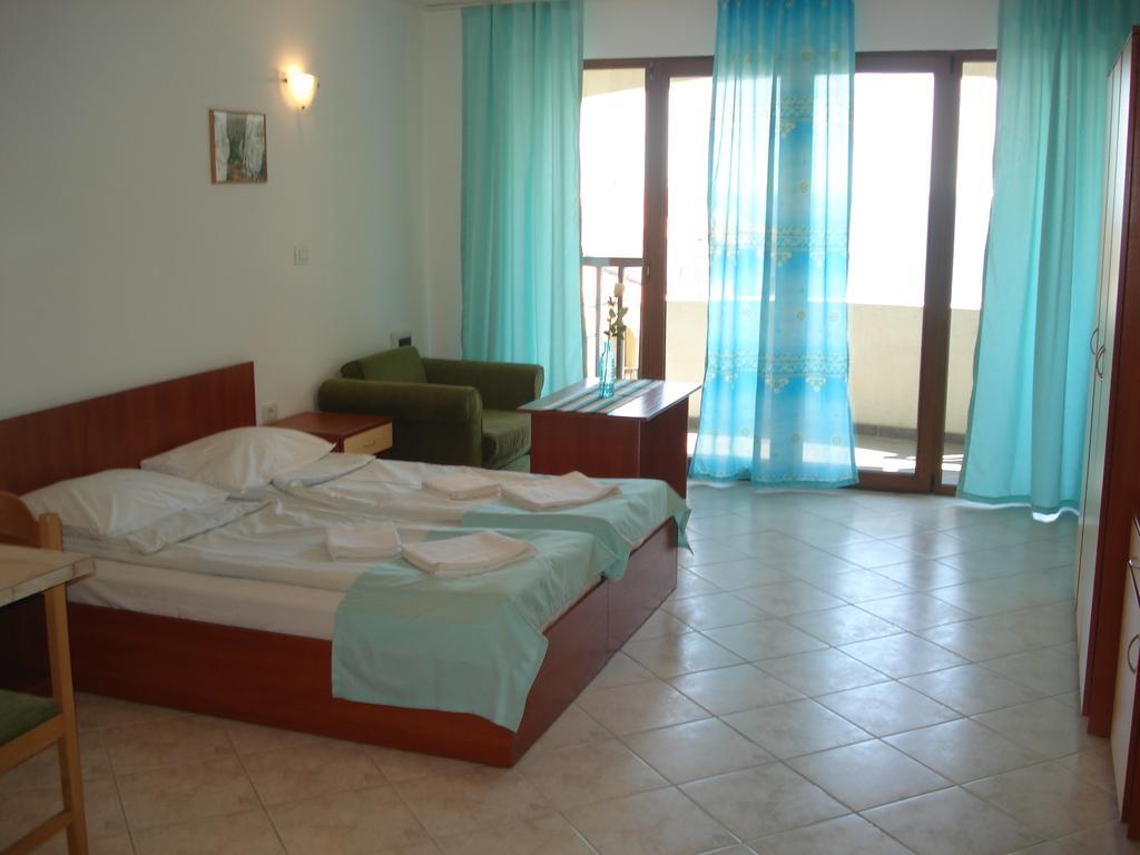 Tsb Sun Coast Apartments Sveti Vlas Ngoại thất bức ảnh